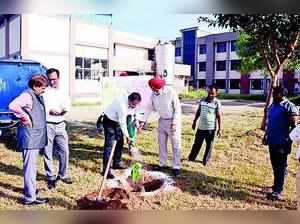 ‘Ek Ped Maa Ke Naam’ plantation drive at Gadvasu