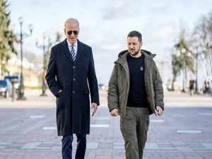 Zelenskyy meets Biden at UNGA; to discuss Ukraine's "Plan of Victory" today