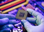 make-in-india-push-woos-japan-chipmaker-into-expansion-bid