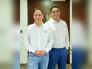 (L - R) - Amit Malhotra, Founder & CEO and Rahul Sahani, Co - founder & COO, McCoy Mart (1)