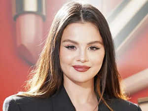 Selena Gomez, Family planning, adoption, surrogacy, family