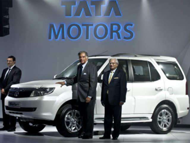 New Tata Safari Storme car