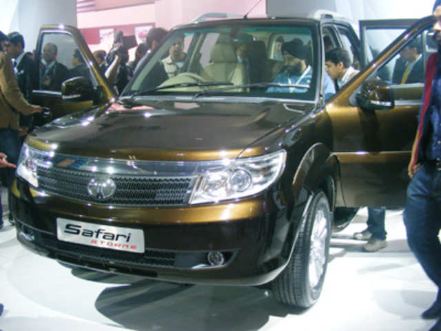 Tata Safari Storme is powered by 2.2-litre, 16-valve diesel engine