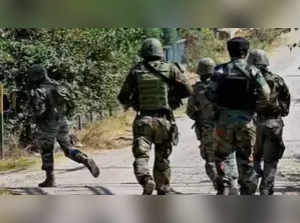 J&K: Massive operation on to trace terrorists after encounter in Kathua yesterday