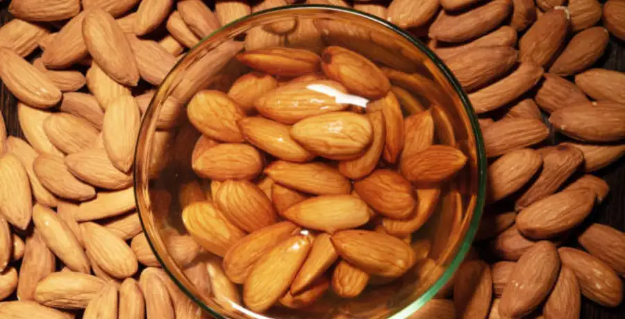 9 ways to add soaked almonds in your diet | EconomicTimes