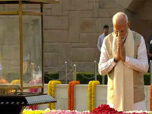 PM Modi, Om Birla pay floral tributes to Mahatma Gandhi on his 155th birth anniversary at Rajghat