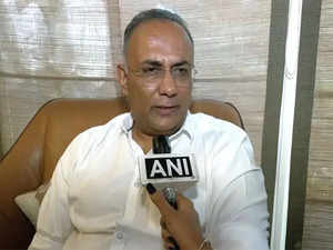 "True counter to Savarkar's fundamentalism is Gandhiwad": Karnataka Health Minister Gundu Rao