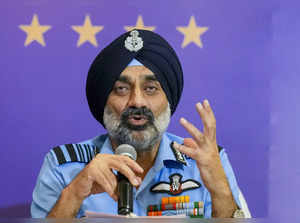 New Delhi: Chief of the Air Staff (CAS) Air Chief Marshal Amar Preet Singh addre...