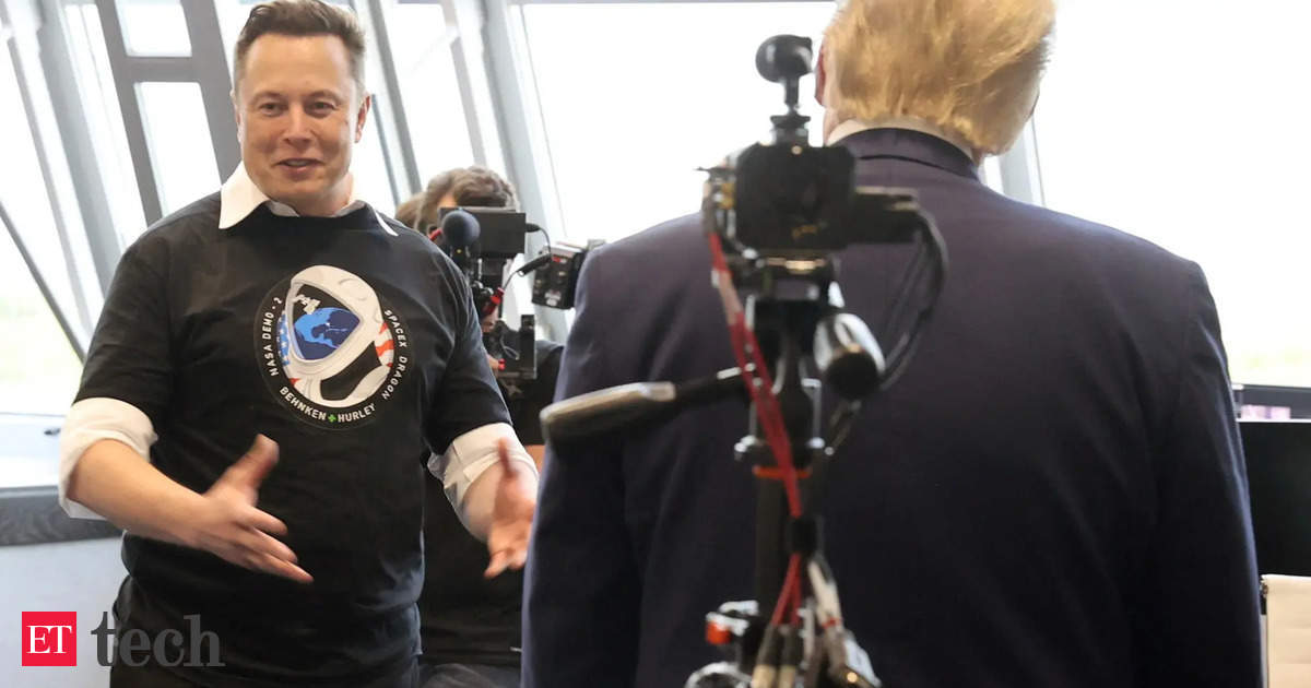 Conservative think tank targeting NASA employees' communications about Elon Musk, Donald Trump