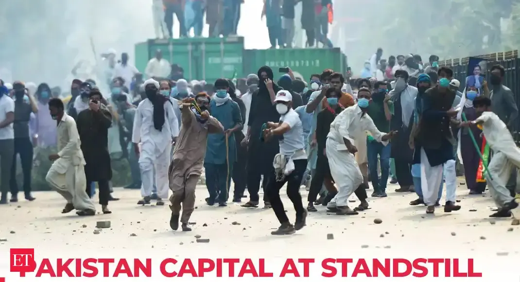 Pakistan: Imran Khan's supporters clash with police as army seals off capital, internet cut - The Economic Times Video | ET Now