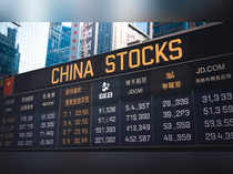 China stocks fall sharply, set to snap winning streak