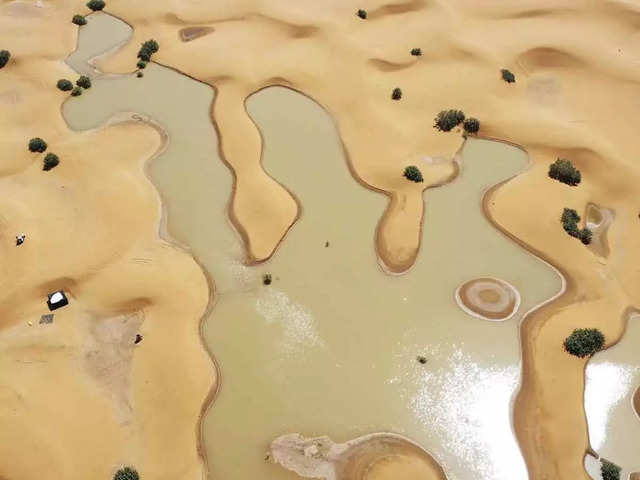 Severe flooding strikes Sahara Desert