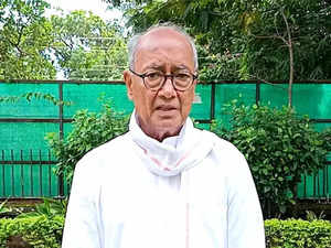 MP: Former CM Digvijaya Singh extends support to National Sarpanch Sangh demanding rights of Panchayati Raj System