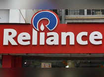 Reliance Retail sees 3.5% revenue decline amid weak demand in fashion