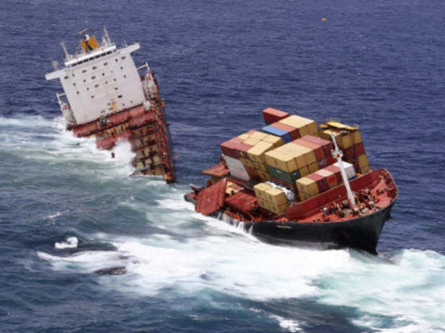 The cargo ship Rena is split in two 