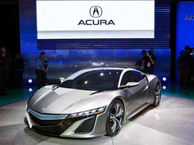 Acura NSX unveiled at International Auto Show