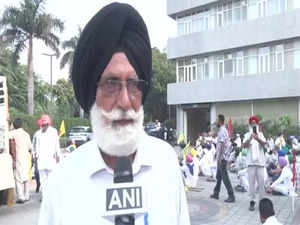 "Machinery should be given at subsidized rates and sold to cooperative sectors": Farmer leader Prem Singh Bhangu