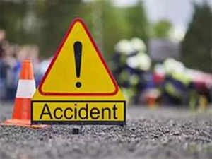 Uttar Pradesh: Three killed, two injured in road accident on Yamuna Expressway