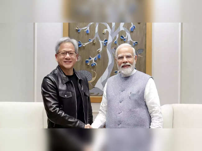 Huang and Modi og