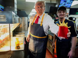 Trump serves at McDonald's