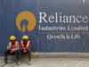 Reliance to move Dubai crude team back to India in global trade rejig, sources say