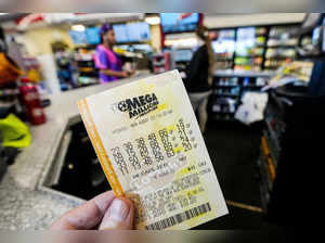 Mega Millions jackpot soars to an estimated $800 million