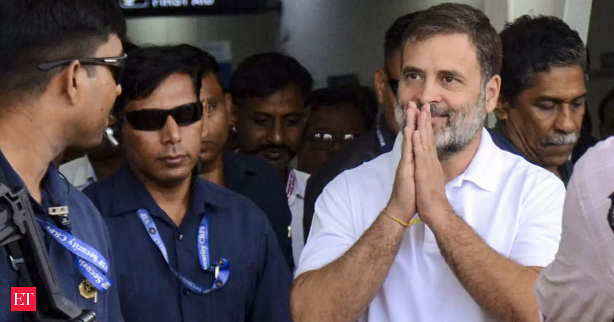 Hard-working poor people robbed of dreams due to falling incomes, rising inflation: Rahul