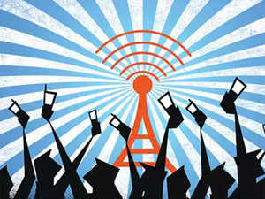 Satcom Cos, Telcos Speak in 2 Voices on Spectrum Price