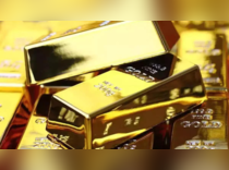 Gold at new lifetime highs: Is it safe to invest now?