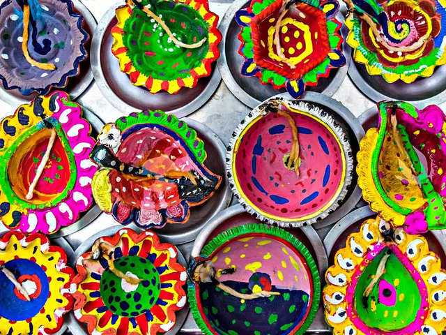 Hand-painted diyas