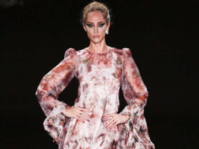 A model wears a creation from the Bianca Marques fall-winter collection