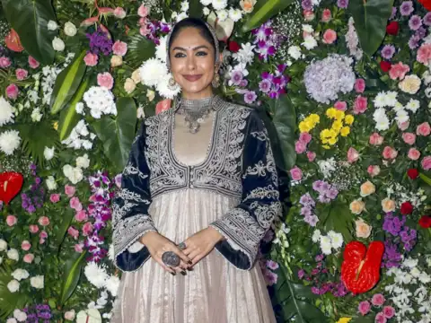 Mrunal Thakur