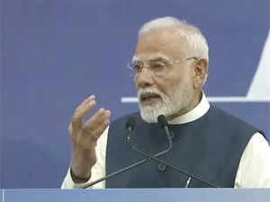 Yoga popular in Spain, Spanish football liked in India: Modi