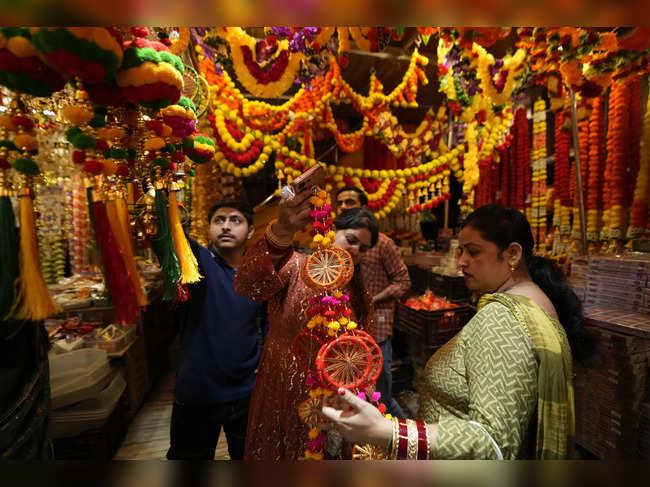 Indians mark Diwali by lighting a record number of earthen lamps