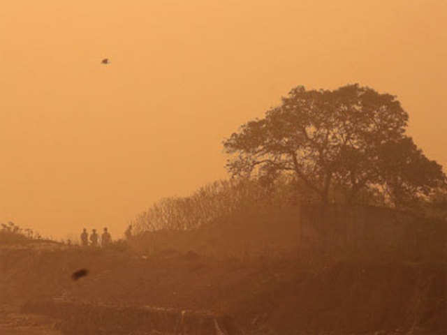 Huge smoke and mist over several areas in chennai