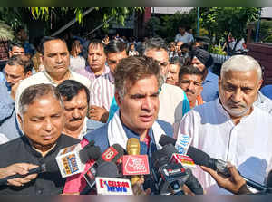 Jammu, Nov 1 (ANI): J&K BJP President Ravinder Raina, working president Sat Shar...