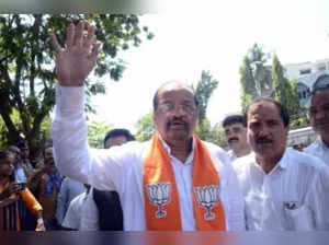 Lotus in my heart & mind, but will contest as Independent: Gopal Shetty on Maha polls