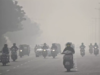 Delhi see first morning fog, 'severe' pollution continues