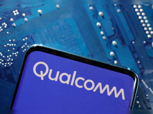 Qualcomm chip sales to Chinese smartphone makers fuel strong results