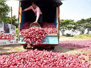 The price has recorded a five-year high. The average wholesale onion price was last recorded at this price on Dec 10, 2019.