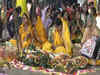 Chhath devotees gather to offer Arghya to rising Sun on last day of festival