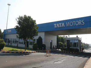 Tata Motors' consolidated profits fell 11% to Rs 3343 crores in July-September