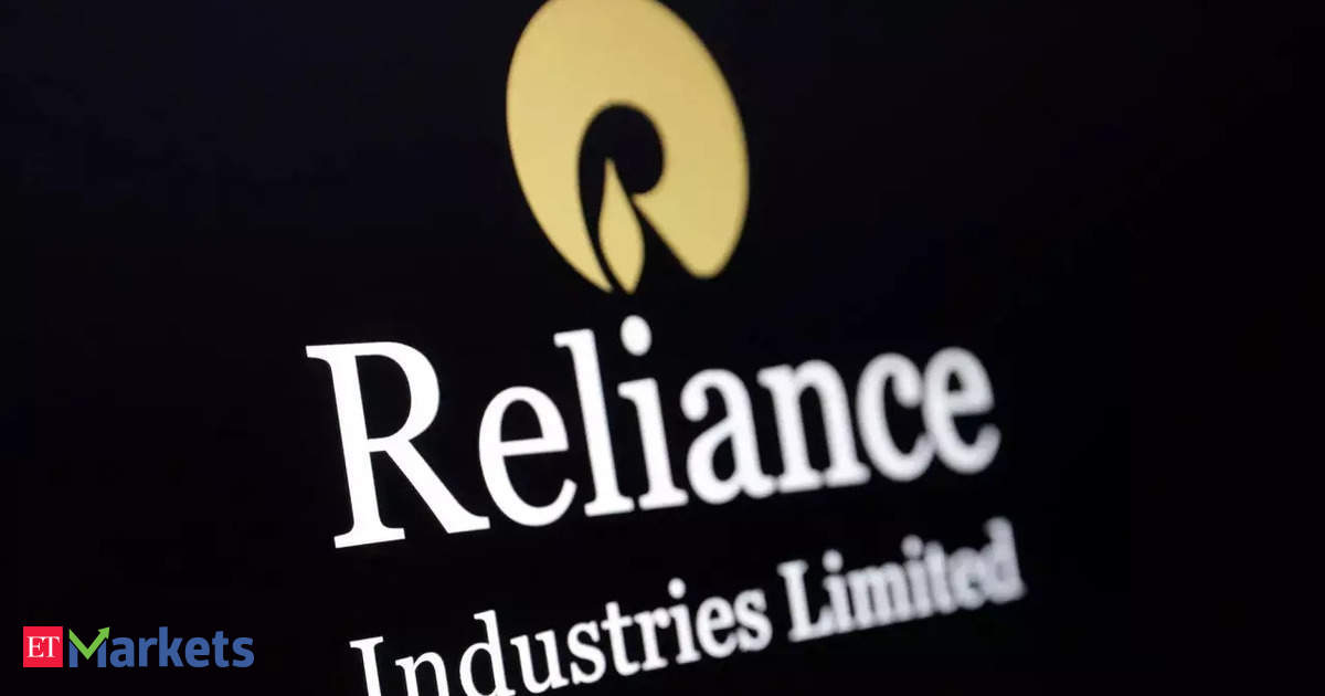 RIL shares slide 7% in a month. What&rsquo;s lies ahead for India&rsquo;s largest co by market cap?