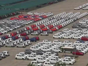 Despite festive season, passenger car sales registered a de-growth of 17 pc in October: SIAM