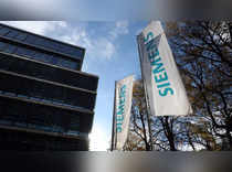 UPDATE 3-Siemens stock surges 8% after Q4 profit beat, flags rising global risks