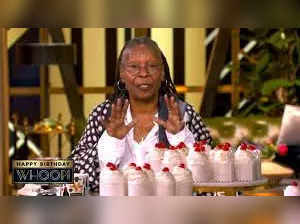 Did a bakery refuse Whoopi Goldberg's birthday dessert order because of her political views? Here's the truth