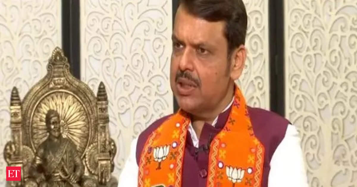 "Ajit Pawar was with Anti-Hindu idealogies, it will take him time," Devendra Fadnavis on NCP's opposition to 'Katenge to Batenge' call