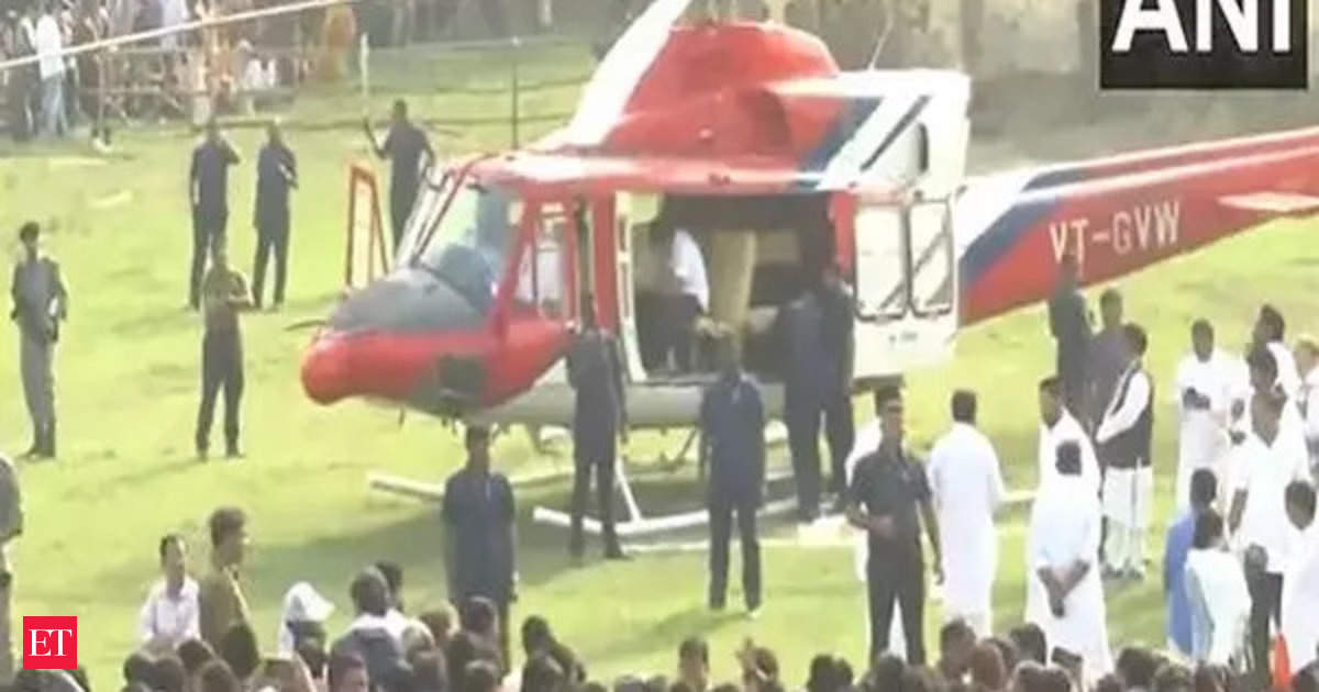 Rahul Gandhi's chopper take-off delayed in Jharkhand; Congress alleges foul play