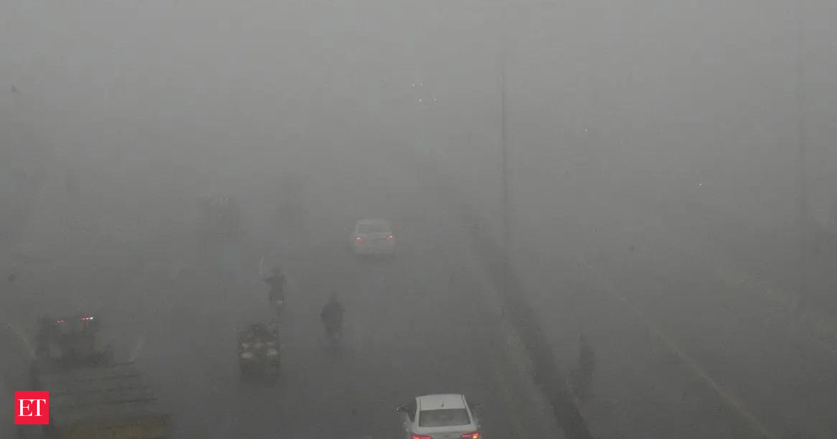 Odd-even rule to be implemented in Delhi? IBA chairman recommends measures amid pollution woes