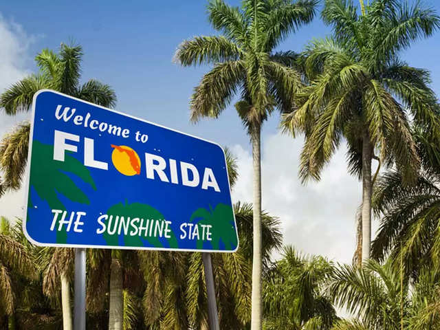 Florida, USA – Public flatulence ban